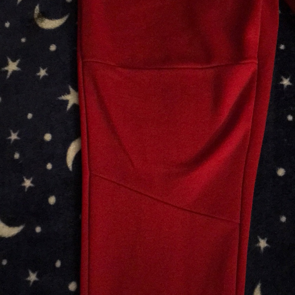 Red Sweatpants (Rerun) - Picture 2 of 7